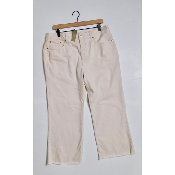 NWT!! J. CREW ’84 Mid Rise Relaxed Kickout Jeans Ecru Wash Size 31P 31 Petite - Picture 3 of 16